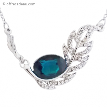 Collier pendentif feuille à strass et faux cristal bleu