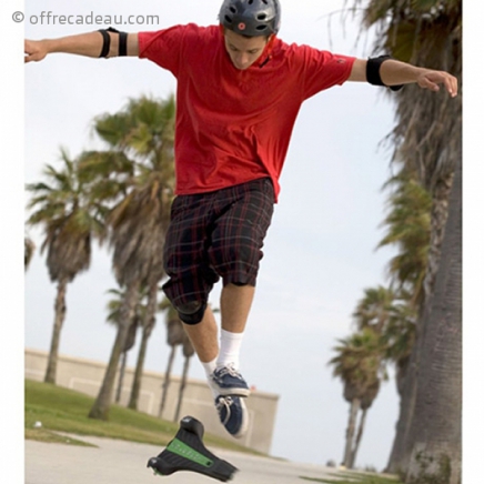 Planche de skateboard triangulaire 3 roues